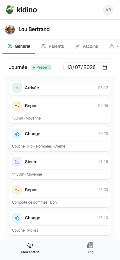 La fiche d'un enfant, vue par son parent sur son téléphone.